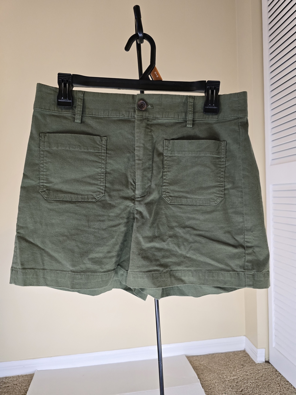 Women's J. Crew Garment-dyed patch-pocket denim short green size 27